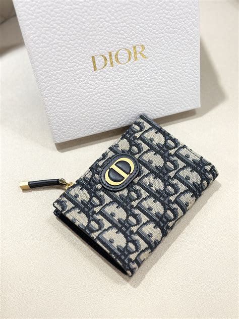 dior 30 montaigne b3u|dior 30 montaigne wallet.